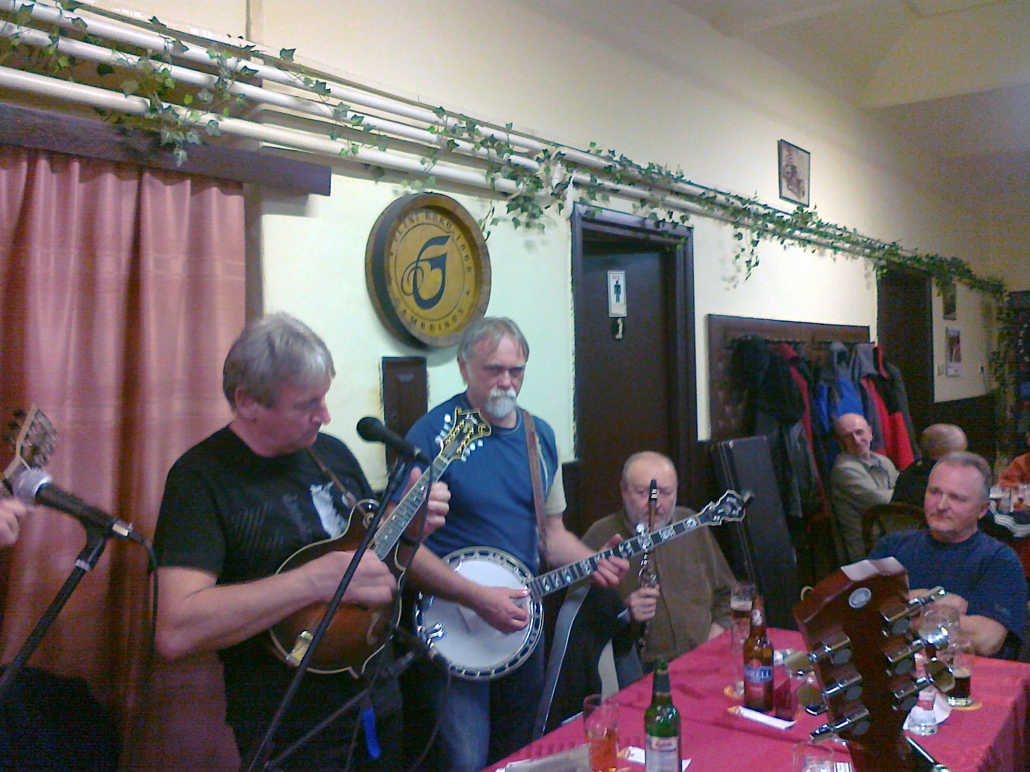 Vaš Hrůza band - v plné polní